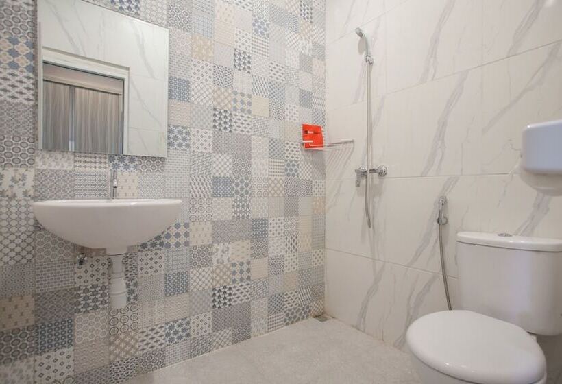 膳宿费 Reddoorz Syariah Near Universitas Negeri Malang