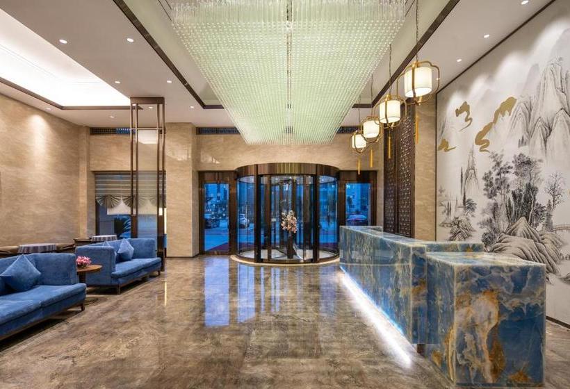 Hotel Ramada Encore By Wyndham Wuhan Caidian
