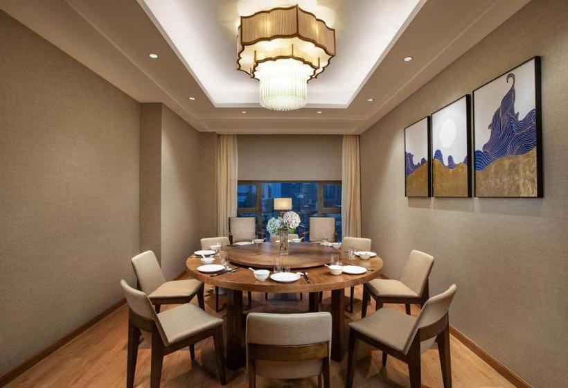 Hotel Ramada Encore By Wyndham Wuhan Caidian