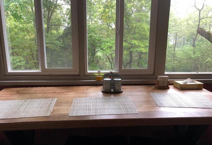 مبيت وإفطار Harvest House 1882