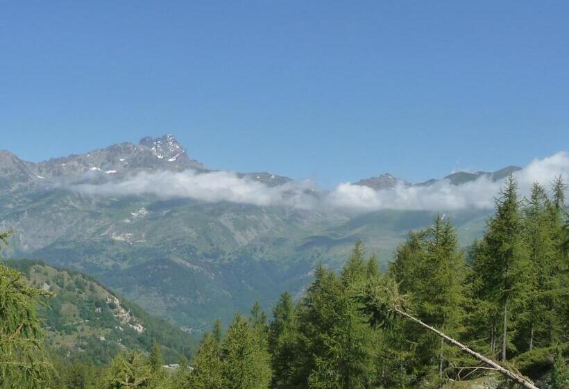 فندق Agriturismo Ciambun