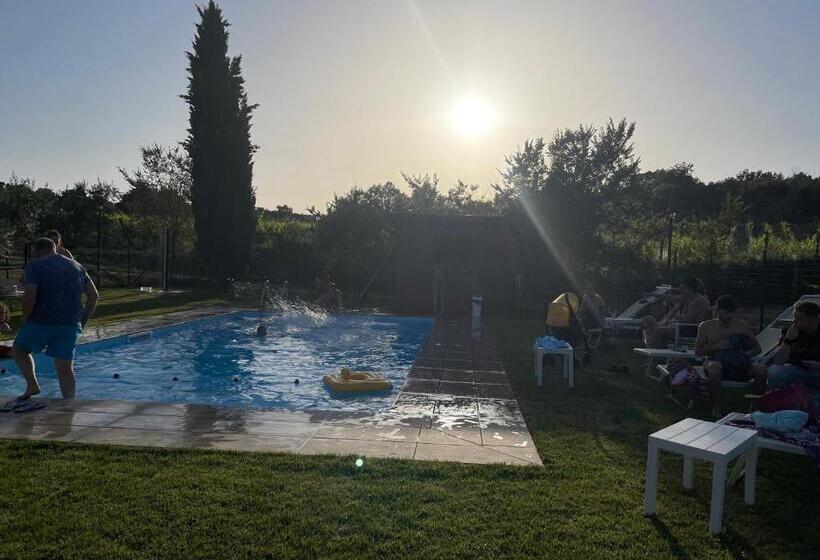 호텔 Casale Verdeluna Wine Resort