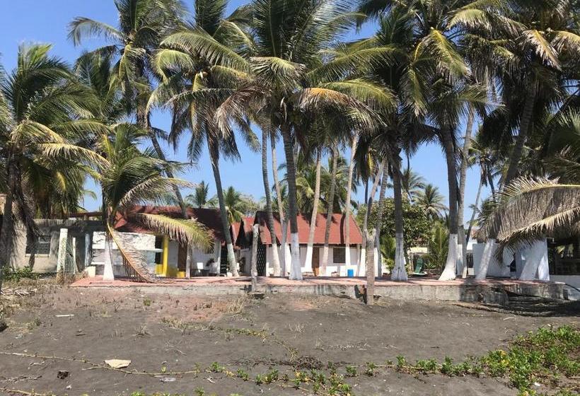 فندق Cuyutlan Holistico