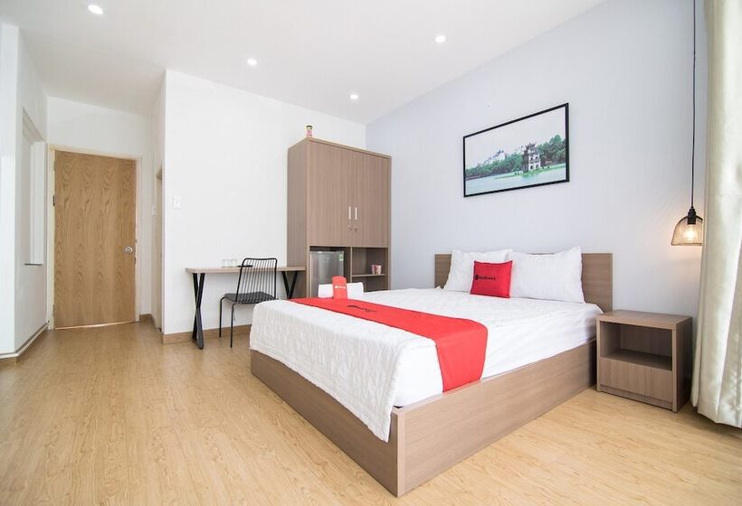 هتل Reddoorz @ Tran Hung Dao Street