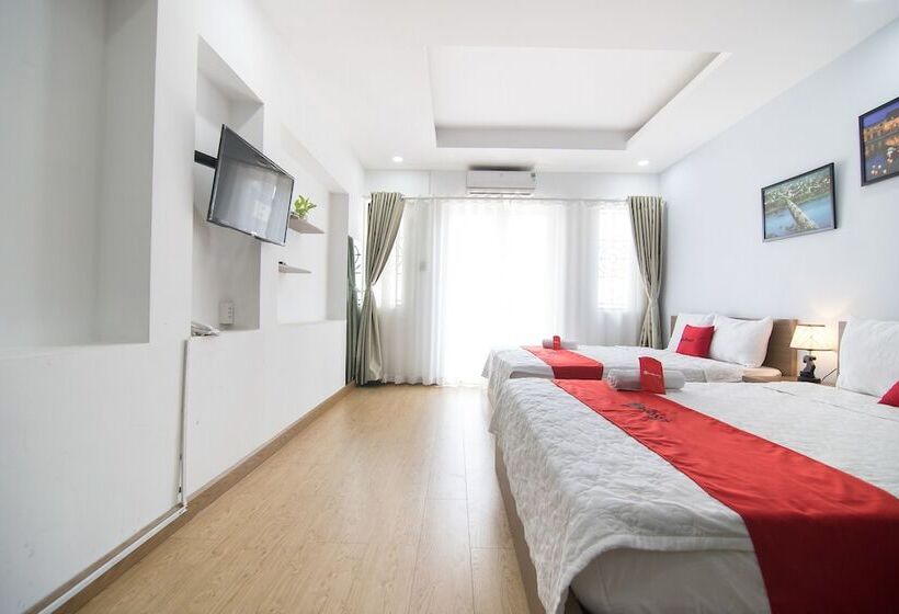 هتل Reddoorz @ Tran Hung Dao Street