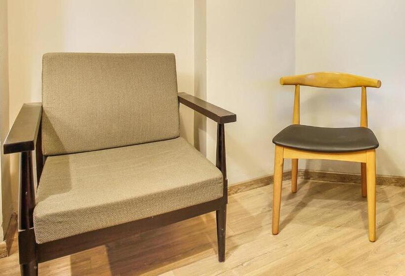 هتل Super Townhouse Rcc Sunrise