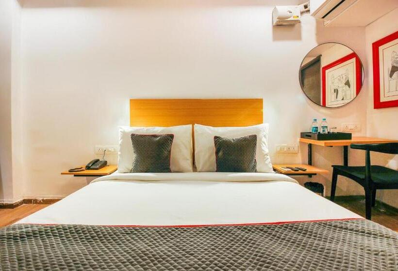 هتل Super Townhouse Rcc Sunrise