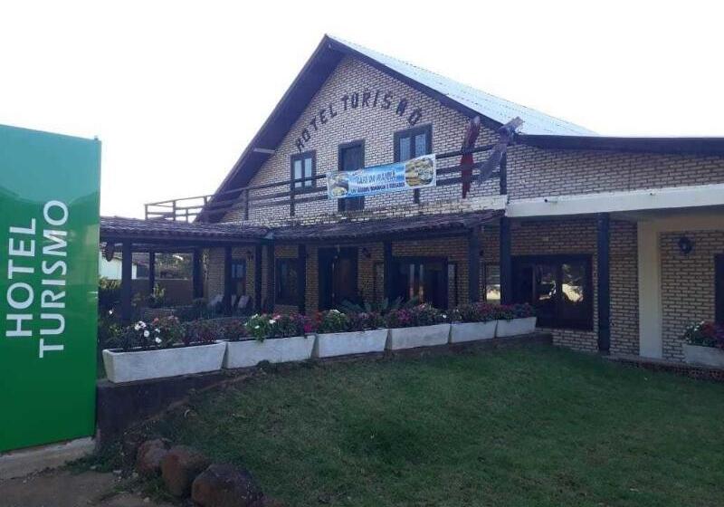 ホテル Turismo