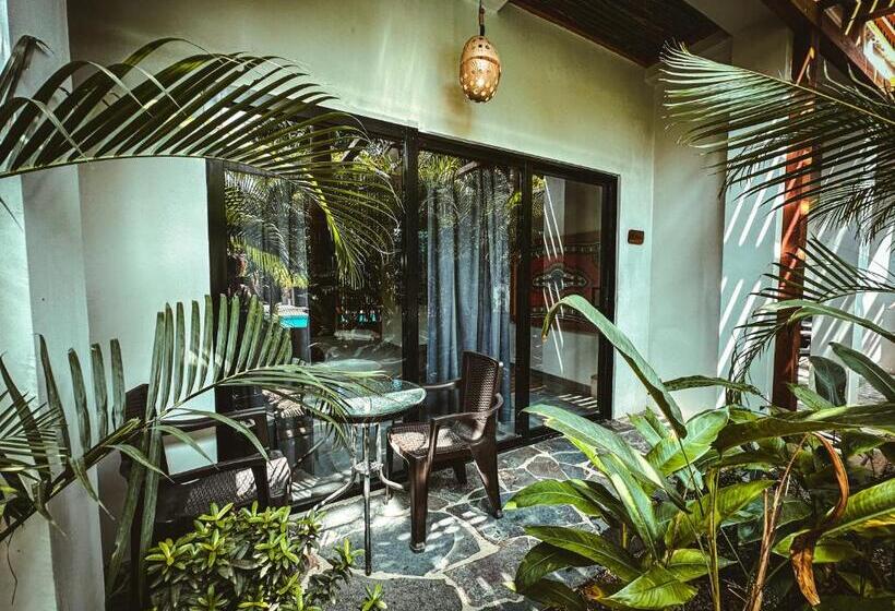 فندق Villa Eden Palomino