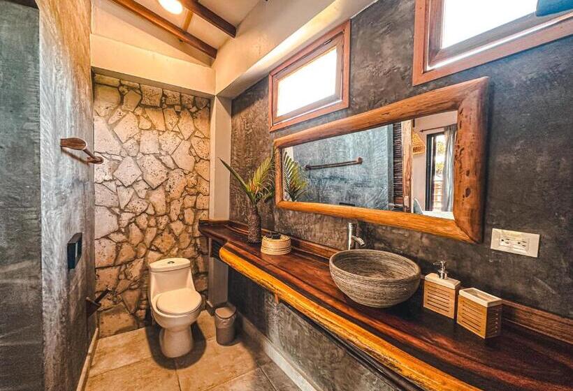 هتل Villa Eden Palomino