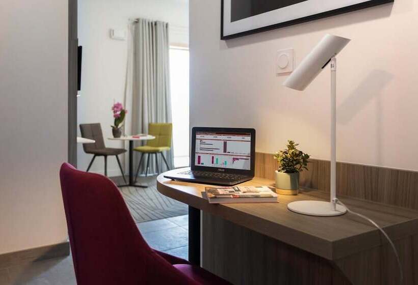 Nemea Appart Hotel So Cloud Lyon Gare Part Dieu