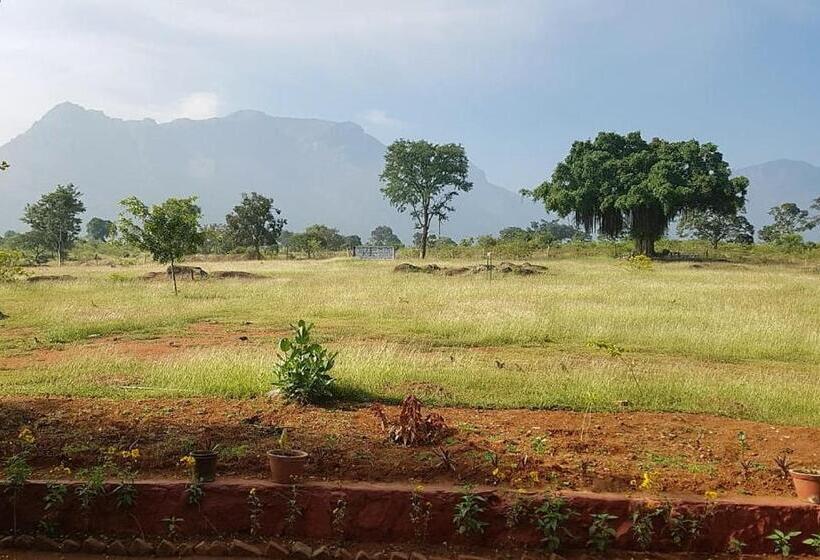 Aarraams Farms & Resorts