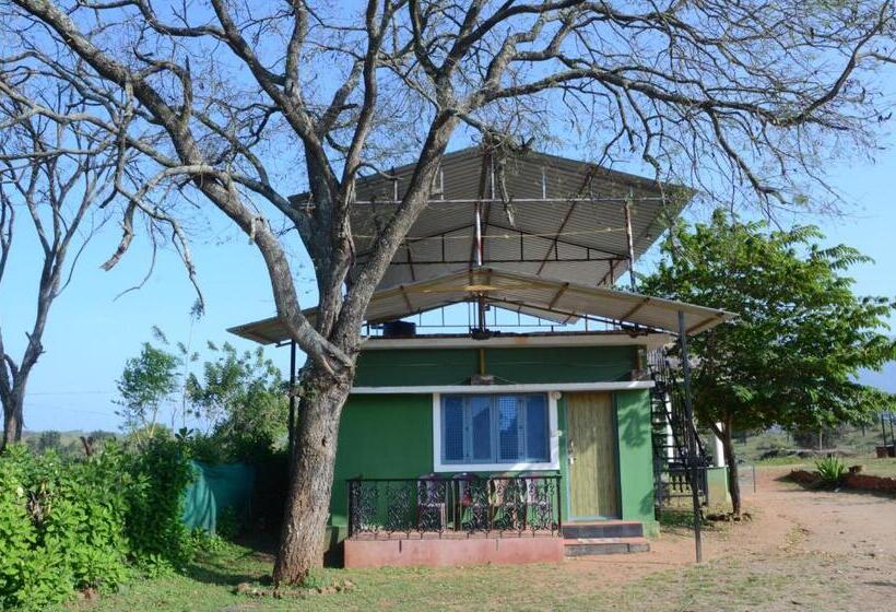 Aarraams Farms & Resorts