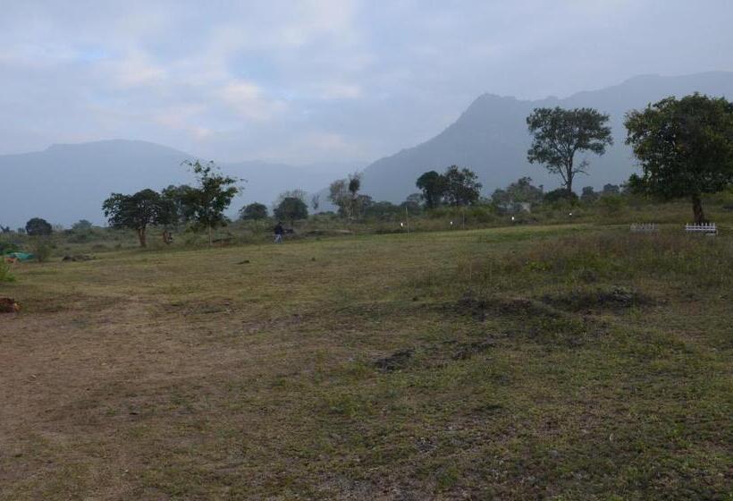 Aarraams Farms & Resorts