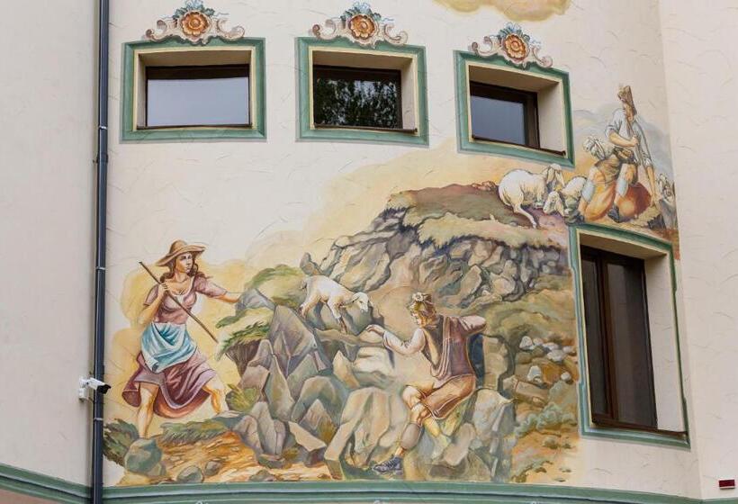 Baron Spa Hotel   Museum Yaremche