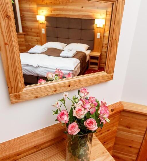 Baron Spa Hotel   Museum Yaremche