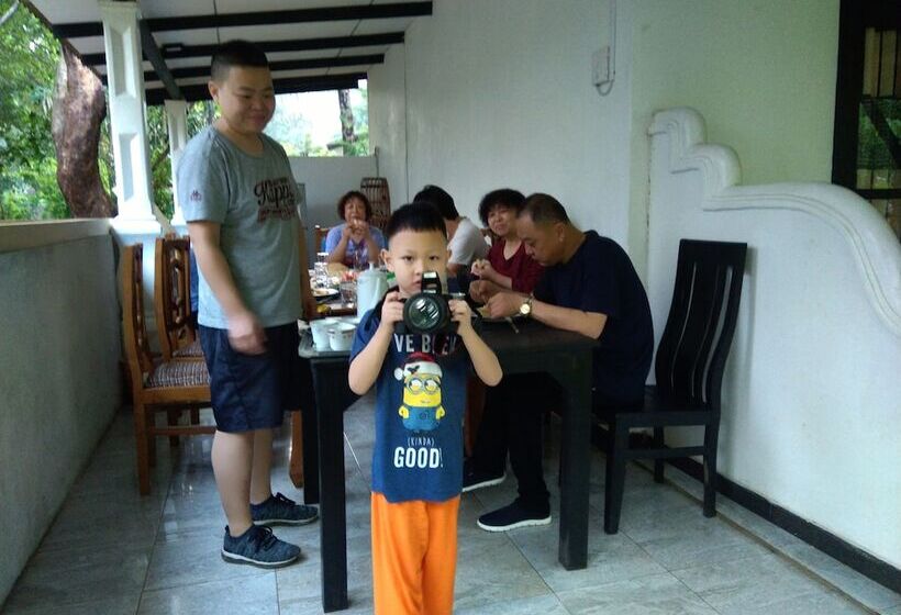 住宿加早餐  Amron Resort Sigiriya