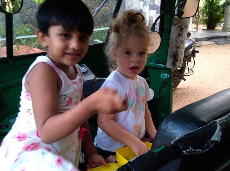 住宿加早餐  Amron Resort Sigiriya