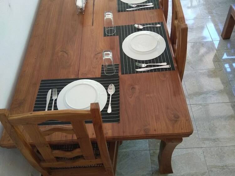 住宿加早餐  Amron Resort Sigiriya