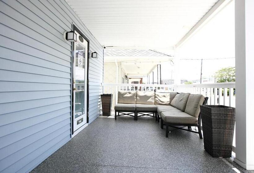 Garfield Beach House