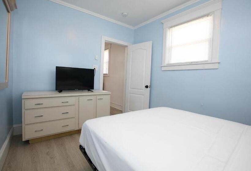 Garfield Beach House