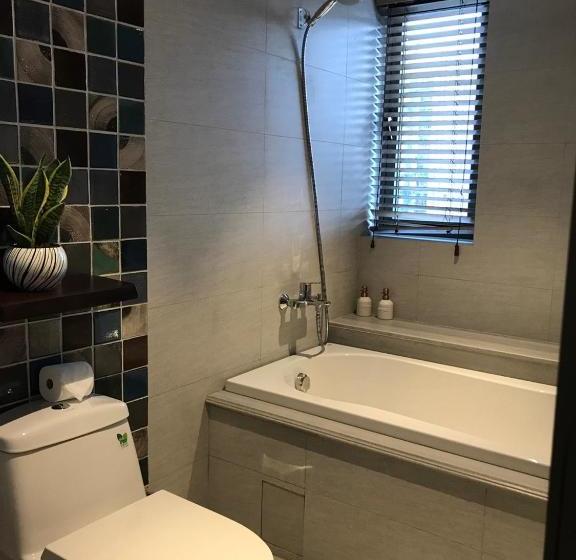 هتل Au Lac Ha Long