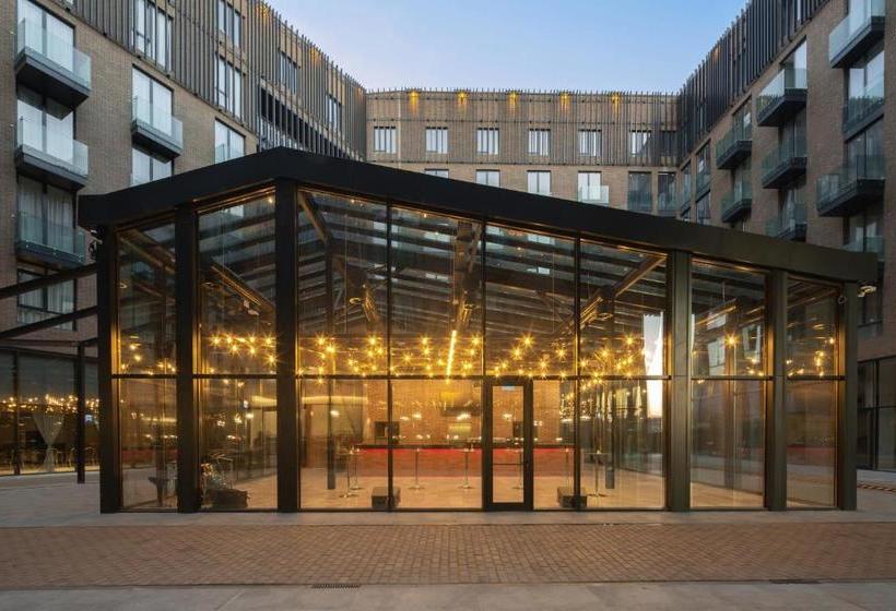 هتل Doubletree By Hilton Kocaeli