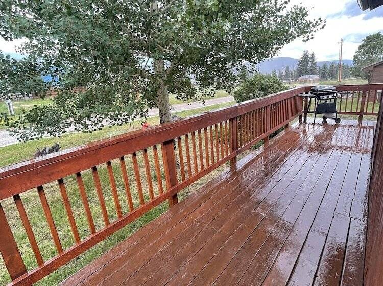 酒店 Eagle Nest Fly Shack & Lodge