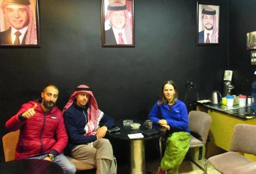 هتل Haroon Hostel