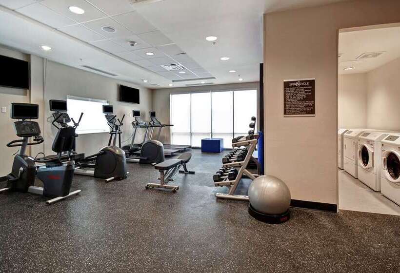 Отель Home2 Suites By Hilton Amherst Buffalo