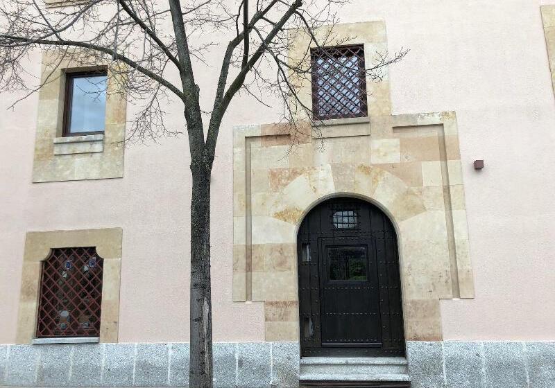 هتل Melibea By Gaiarooms