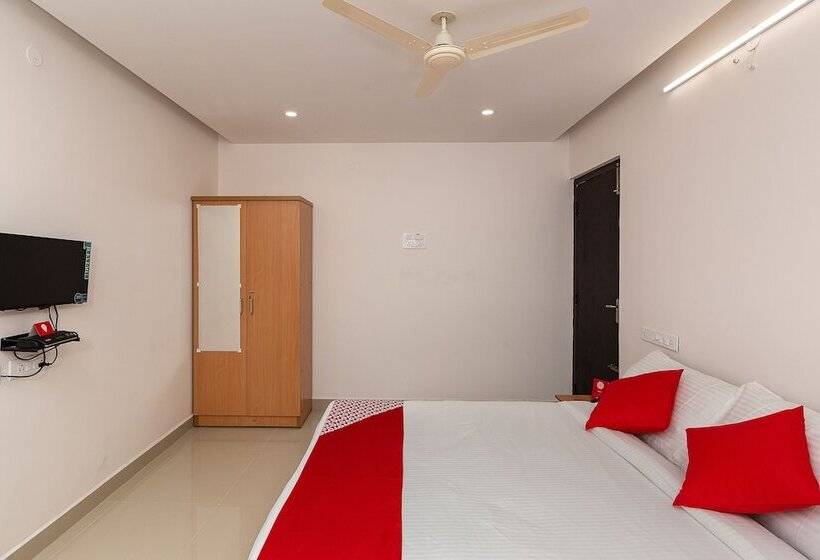 Super Hotel O Valasaravakkam Near Chandra Metro Mall