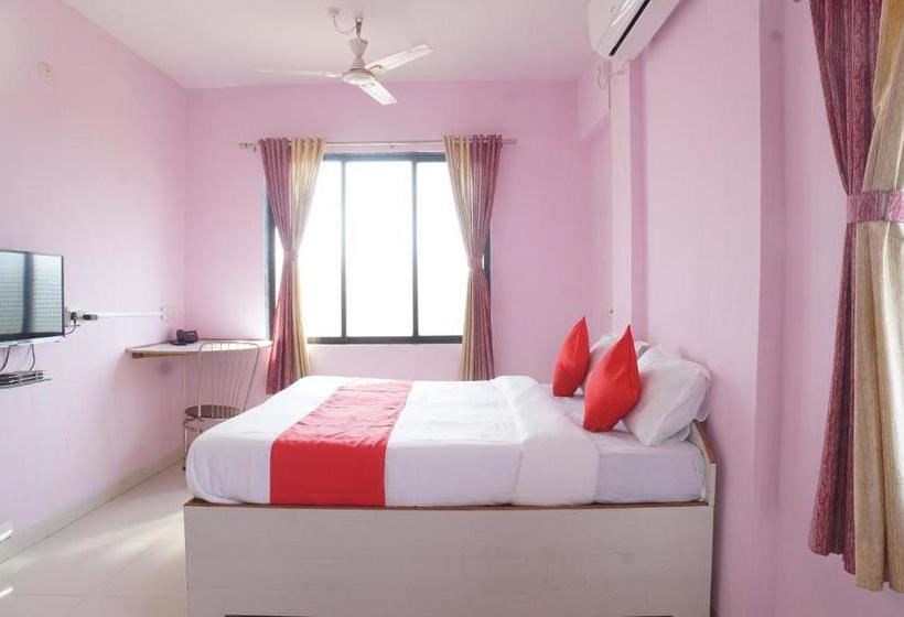 فندق Oyo 29945 Sneha Lodge &