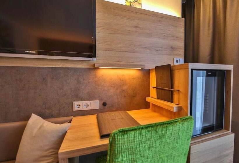 Sonnenhotel Weingut Römmert