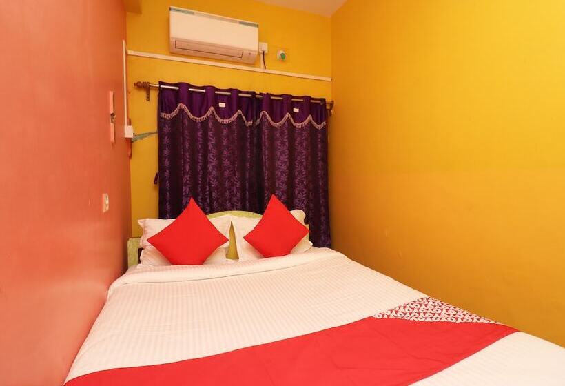 Oyo 27996 Hotel Green Park