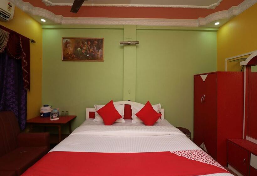 Oyo 27996 Hotel Green Park