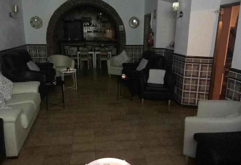 膳宿费 Hostal Fes