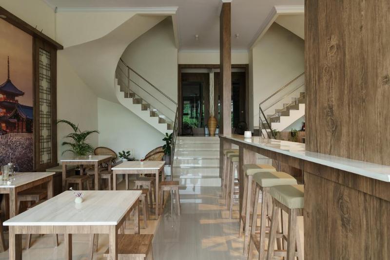 膳宿费 Reddoorz Plus @ Daan Mogot Jakarta 2