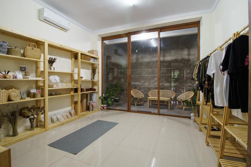 膳宿费 Reddoorz Plus @ Daan Mogot Jakarta 2