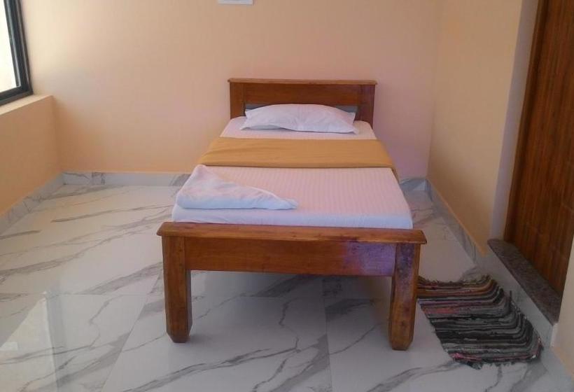 بنسيون Siva Giri Homes