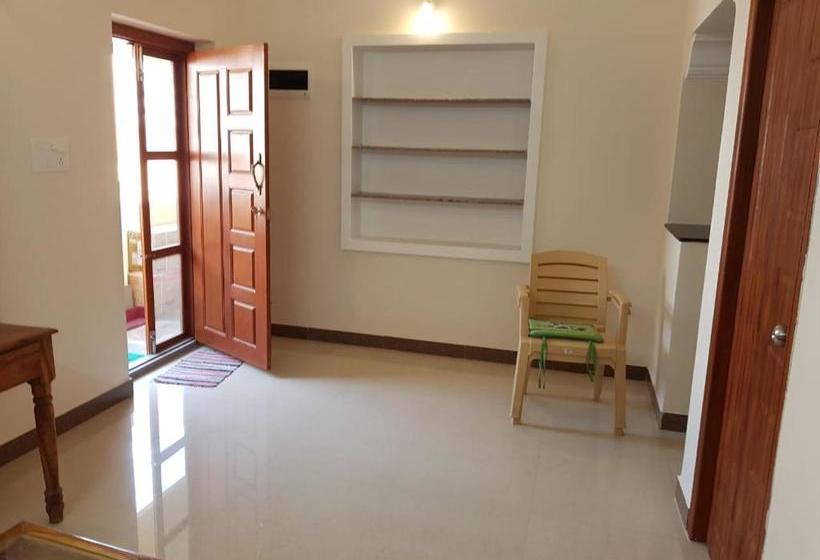 بنسيون Siva Giri Homes