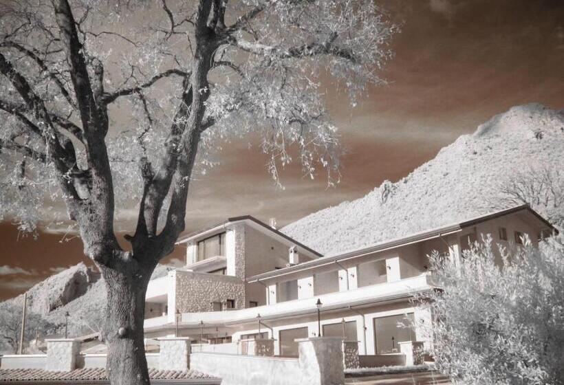 منتجع Tenuta Terra E Sole