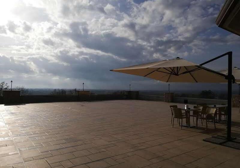 منتجع Tenuta Terra E Sole