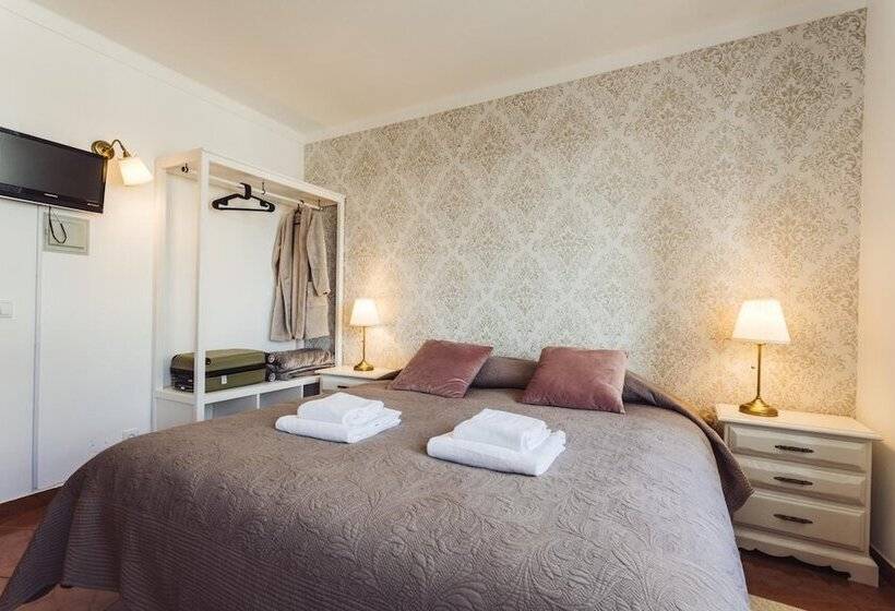 تختخواب و صبحانه Yey Atouguia Da Baleia