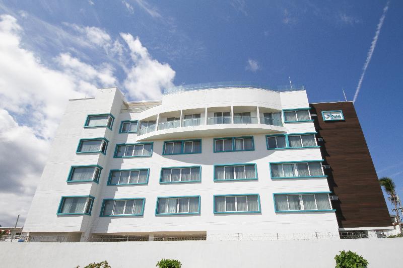 هتل Azure Lofts & Pool