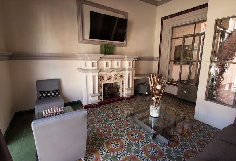 فندق Casa De Juan Hostal