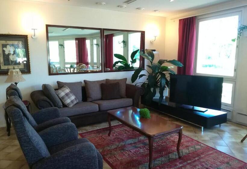 فندق Gasthaus Henri