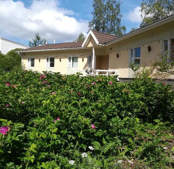 فندق Gasthaus Henri