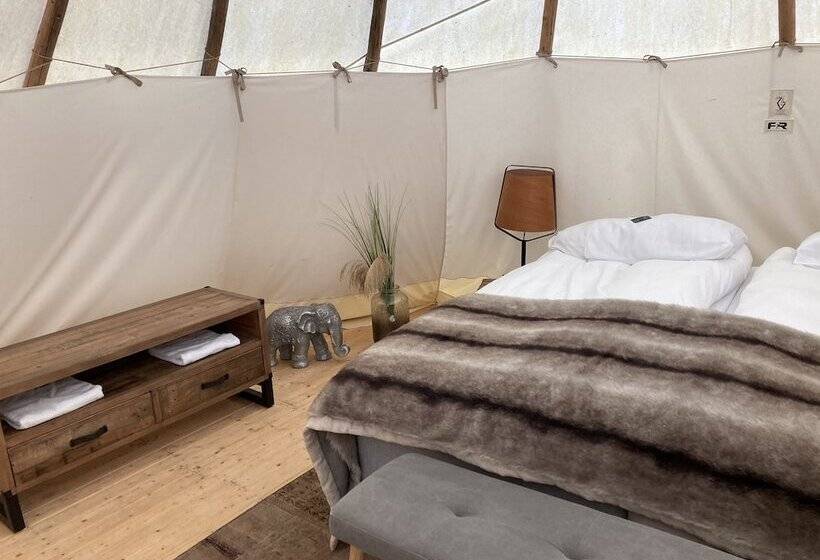 Отель Hölick Havsresort