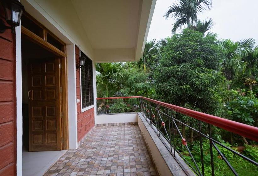 Отель Shrikanchan Bungalow Near Dapoli